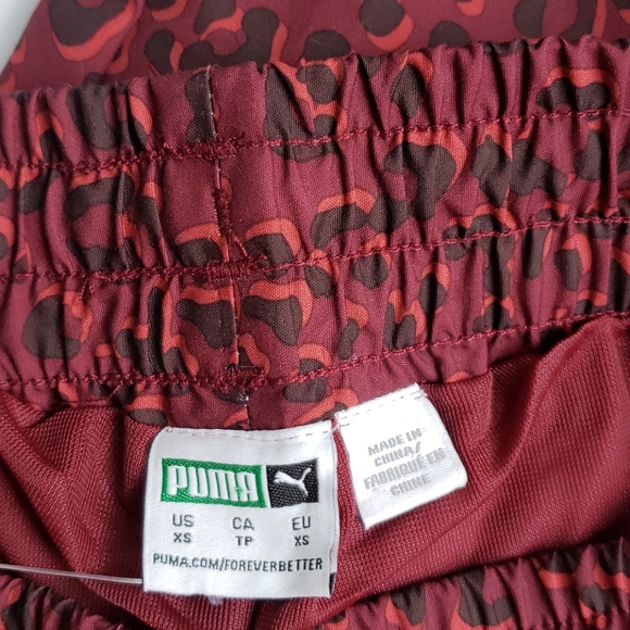 Puma TFS Cheetah Windbreaker Track Pants - Picture 8 of 9